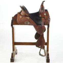 NRS Used 13 Circle Y Tammy Fischer Treeless Barrel Saddle -NRS || STANCE || Classic Shop 02 399BR 02