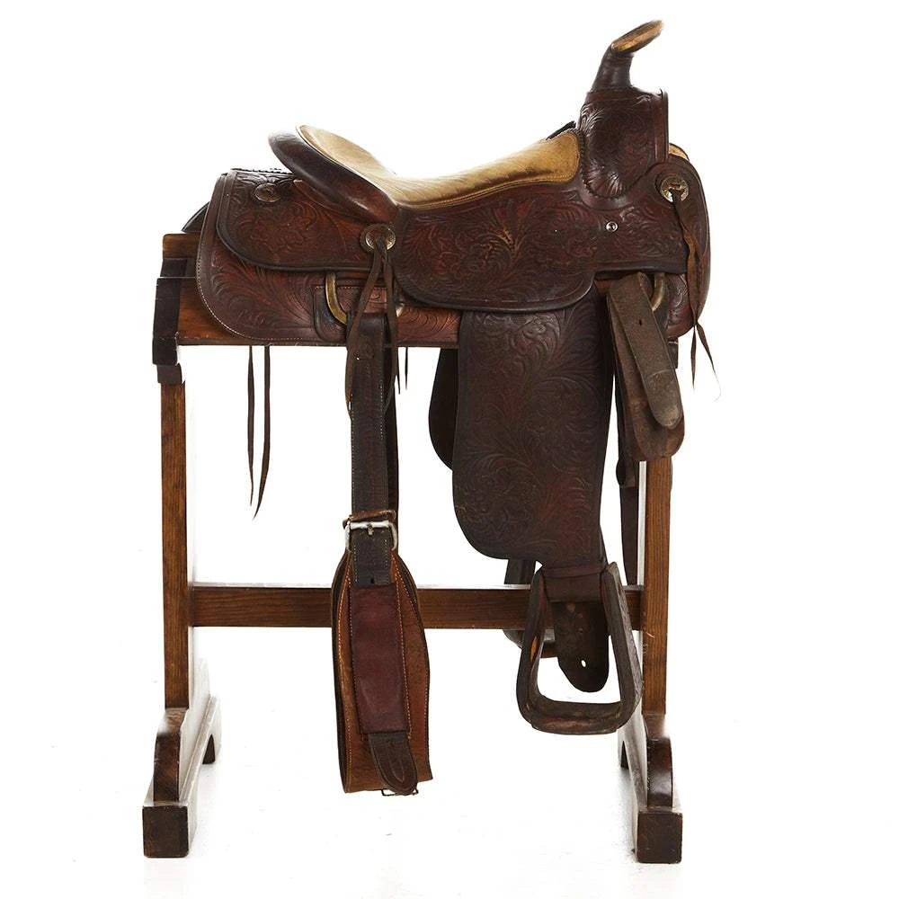 NRS Used 15in Yarbrough Pleasure Saddle 4 NRS Used 15in Yarbrough Pleasure Saddle - Image 2