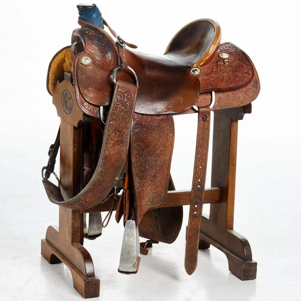 NRS Used 17in Team Roper 3 NRS Used 17in Team Roper